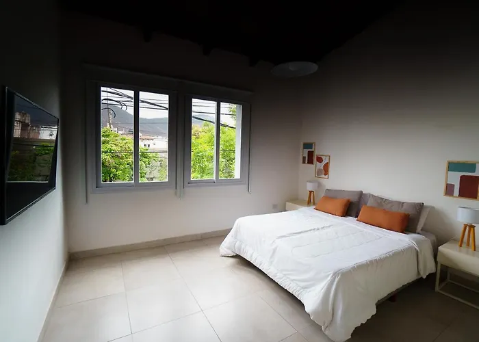 Departamento Zuviria 629